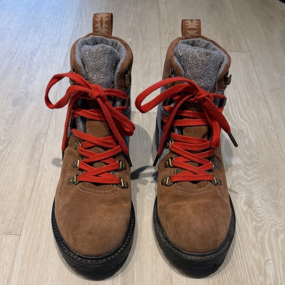 Toms Summit Rawhide Grey Wool Waterproof boots